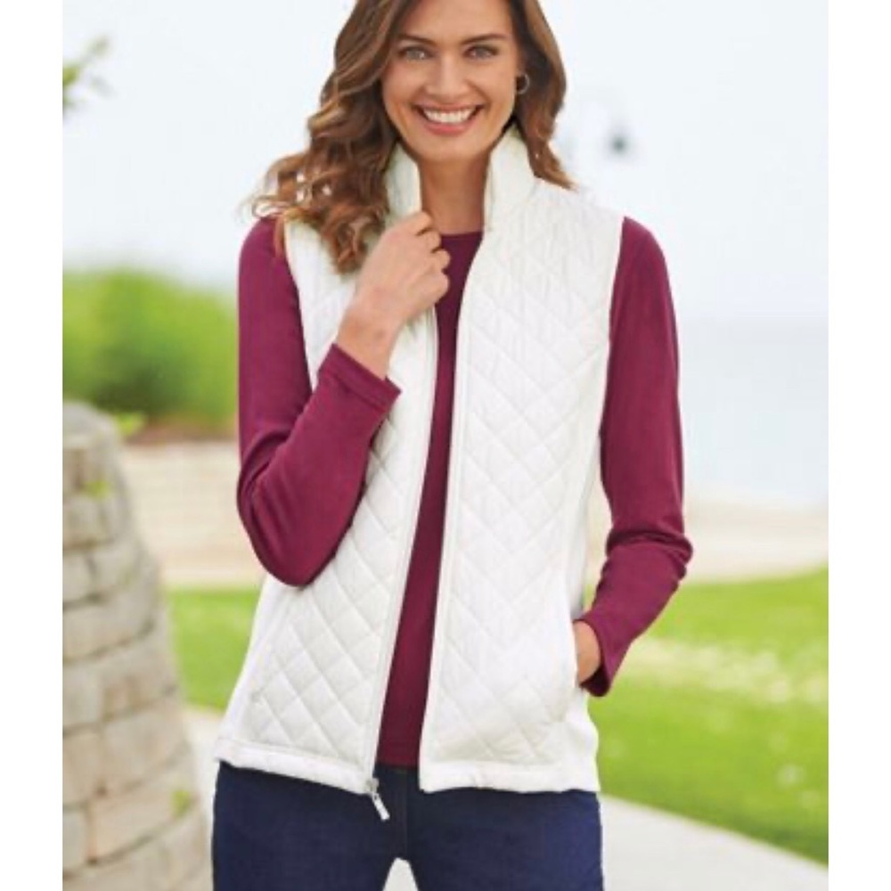 Ivory Diamond Quilted Zip-Up Vest